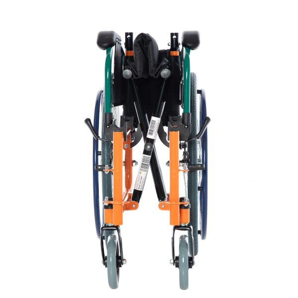 r303 ozellikli cocul tekerlekli sandalye 9